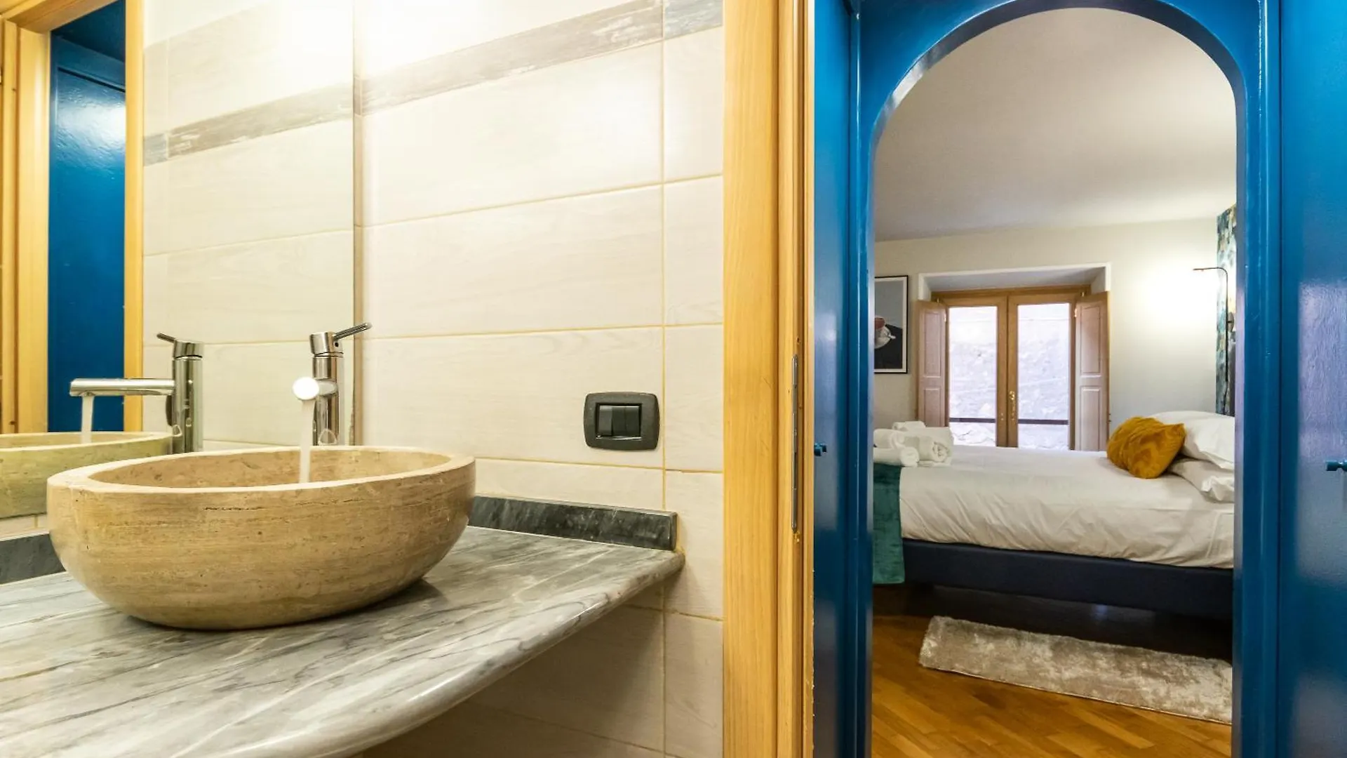 Apartment The Hive - Holiday Home In Trastevere Rome