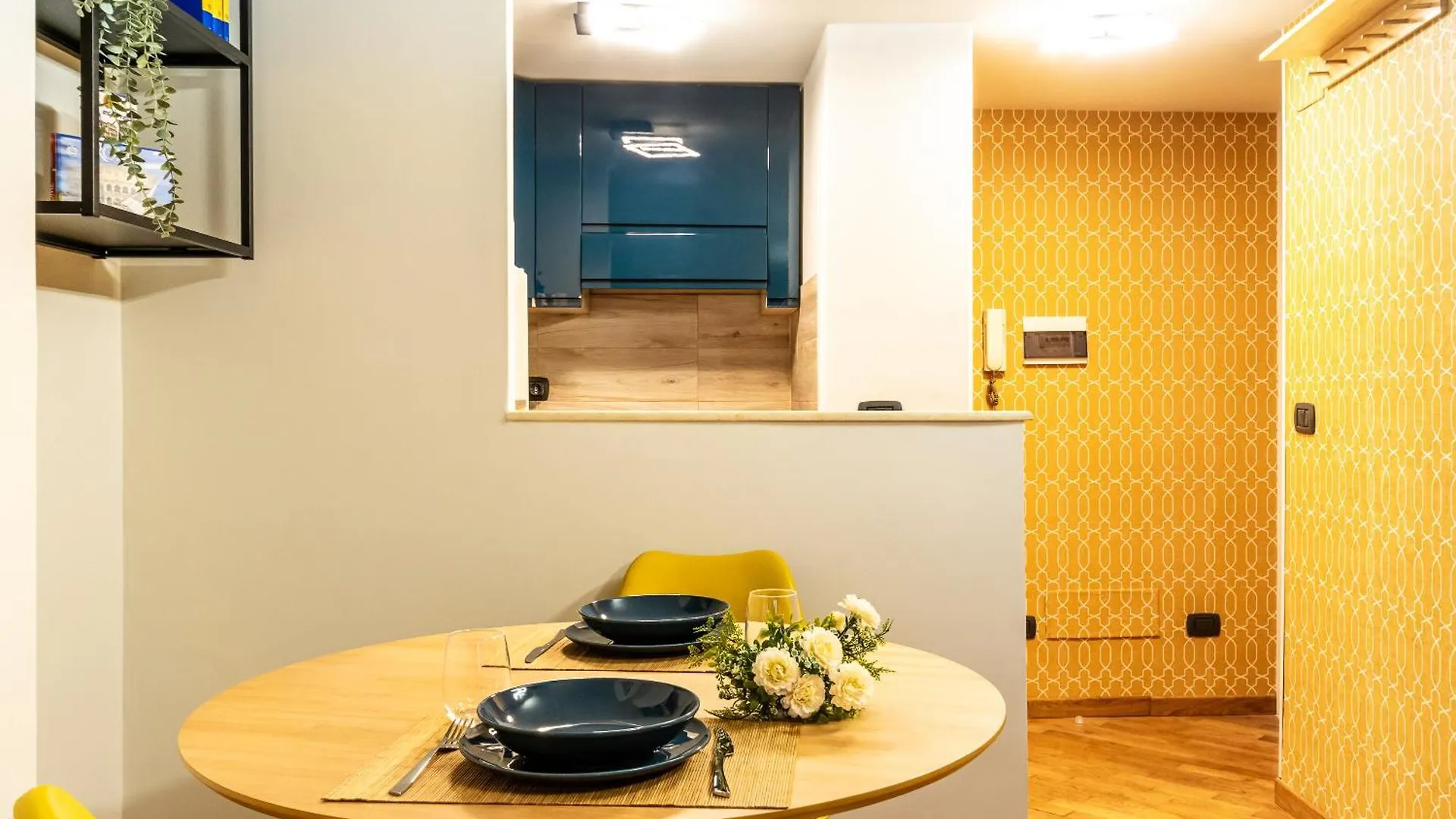 The Hive - Holiday Home In Trastevere Rome Apartment