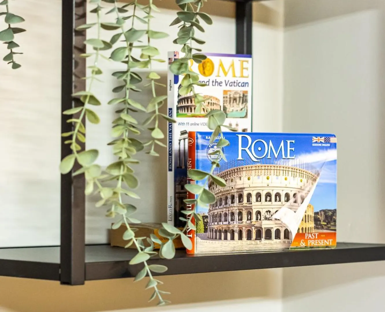 The Hive - Holiday Home In Trastevere Rome Apartment